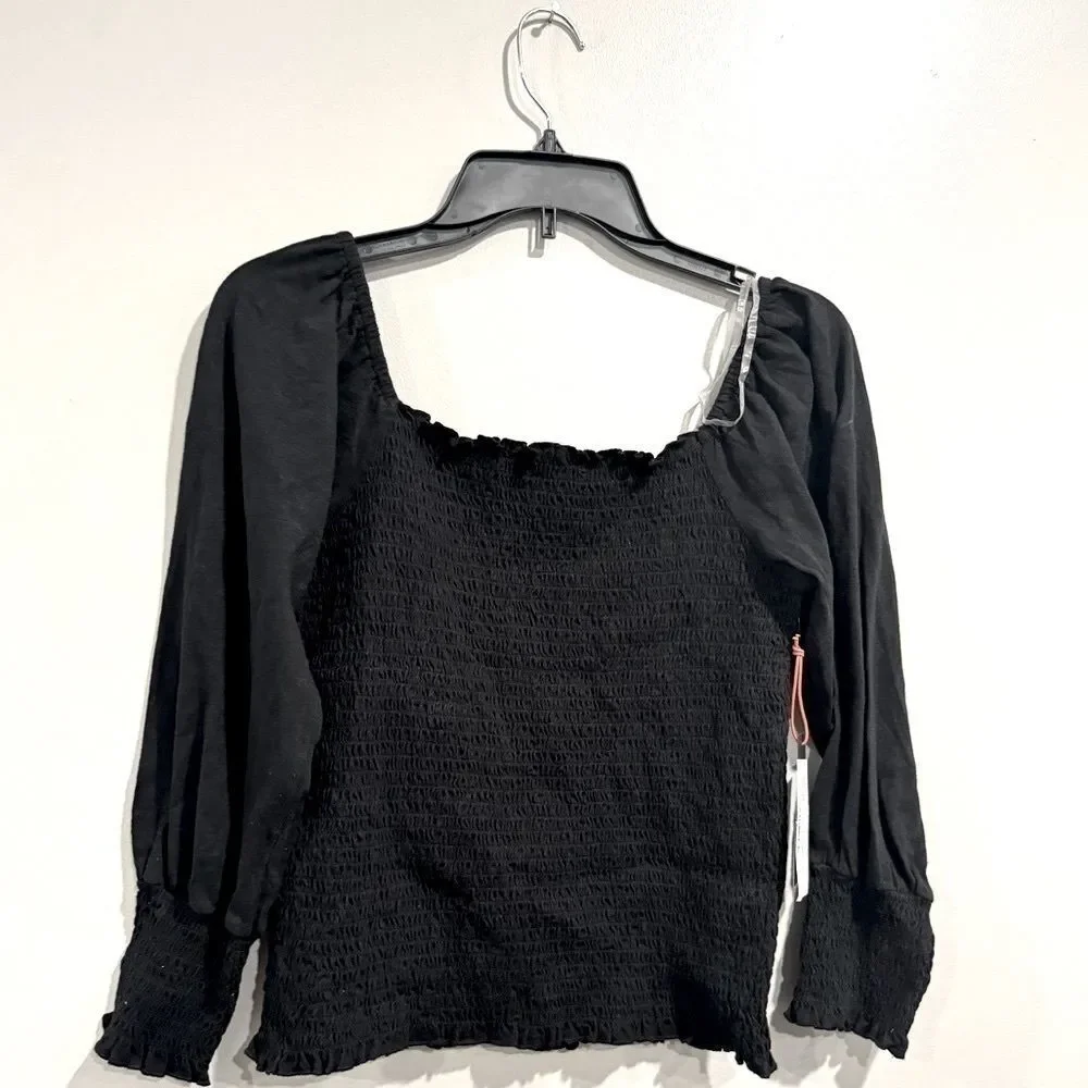 BLACK TAPE Petite Smocked Top Long Sleeve ruffled black top, size petite M - Picture 3 of 6